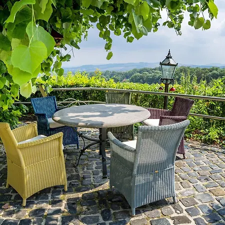 Obstgut Hotel 4*